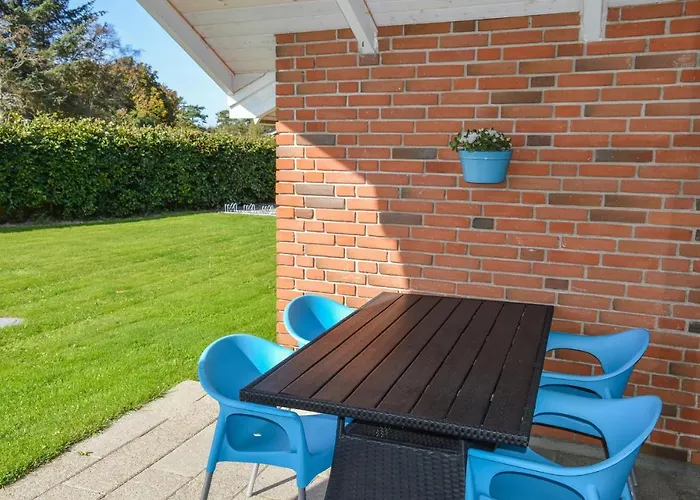 Three-bedroom In Vakantiehuis