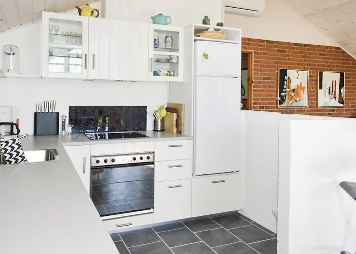 Vakantiehuis Three-bedroom In *